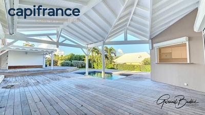 Villa - 185 m² - 6 pièces