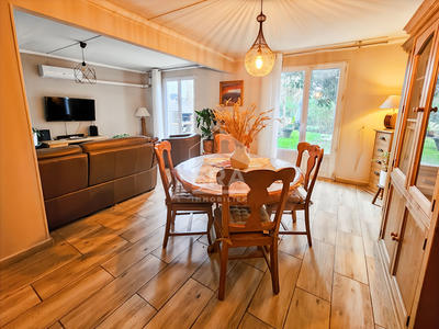 Maison - 128 m² - 6 pièces