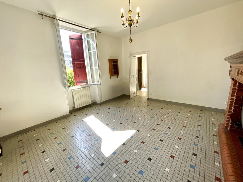 Maison de village - 193 m² - 9 pièces