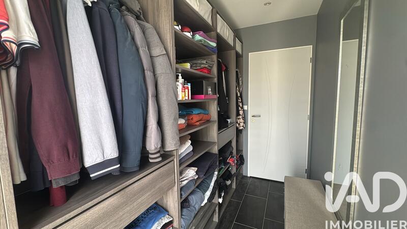 Maison - 102 m² - 5 pièces