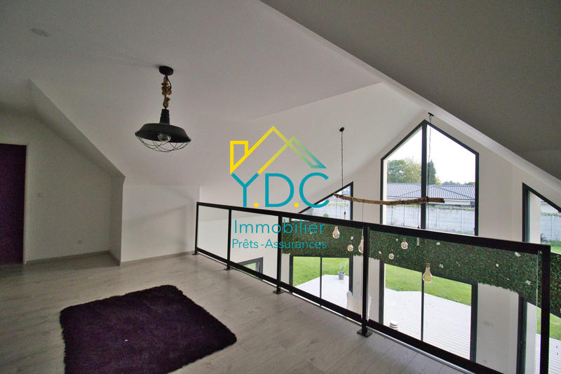 Maison contemporaine - 232 m² - 7 pièces