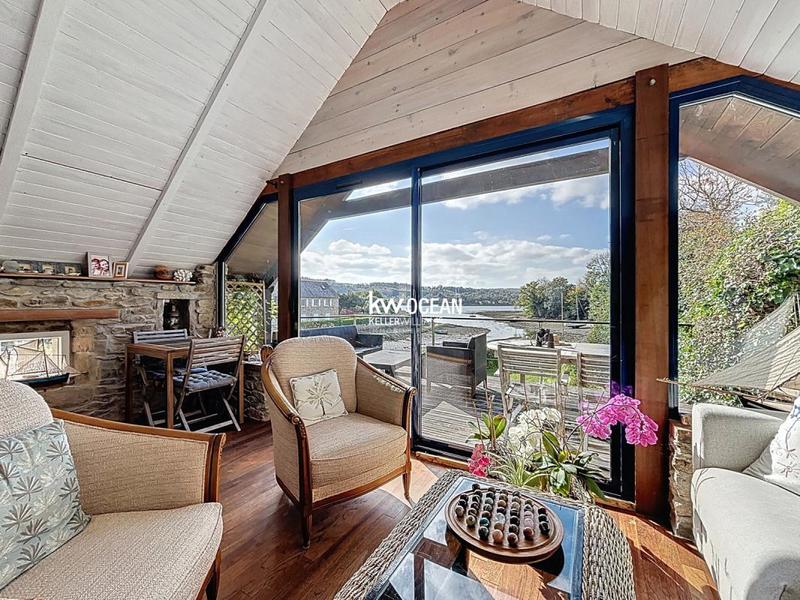 Maison - 160 m² - 7 pièces