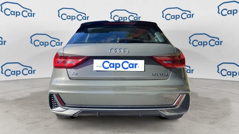 Audi A1 1.0 Tfsi 110 s line