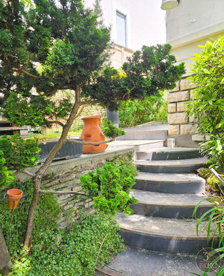 Maison - 192 m² - 8 pièces