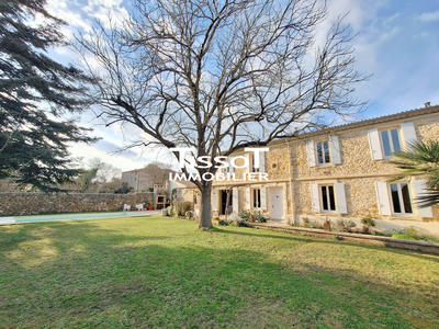 Maison ancienne - 239 m² - 7 pièces