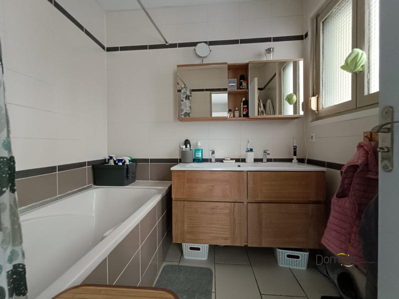 Maison - 91 m² - 4 pièces