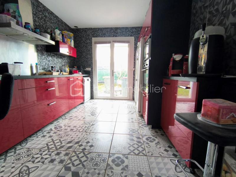 Maison - 142 m² - 6 pièces