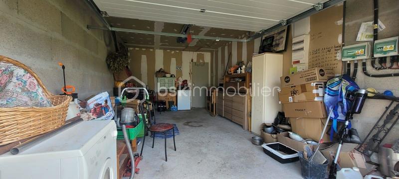 Maison - 93 m² - 4 pièces