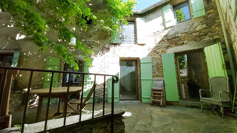 Maison - 175 m² - 8 pièces