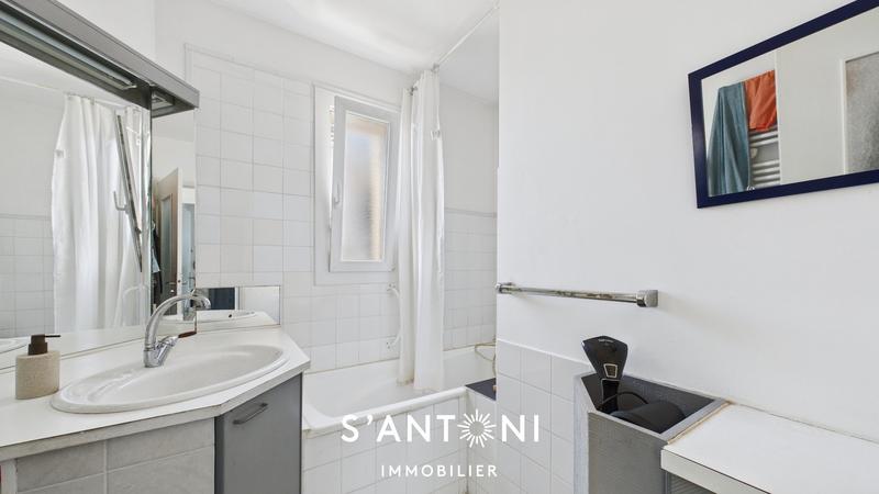 Appartement - 108 m² - 4 pièces