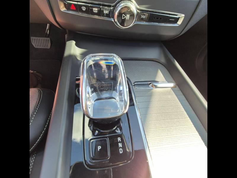 Volvo Xc60 T6 Recharge Awd 253 ch + 145 Geartronic 8 Ultimate Style Dark