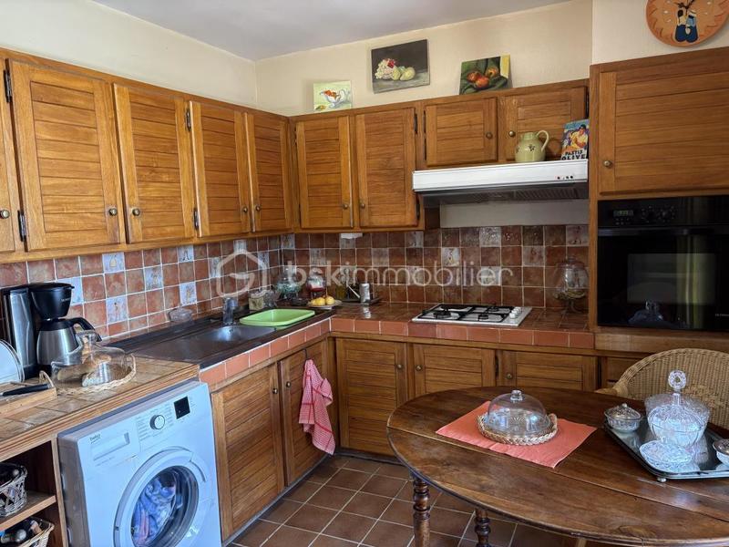 Maison traditionnelle - 170 m² - 5 pièces