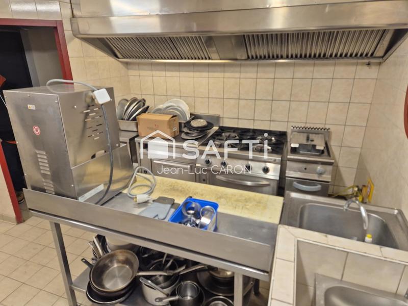 Local commercial - 449 m² - 20 pièces