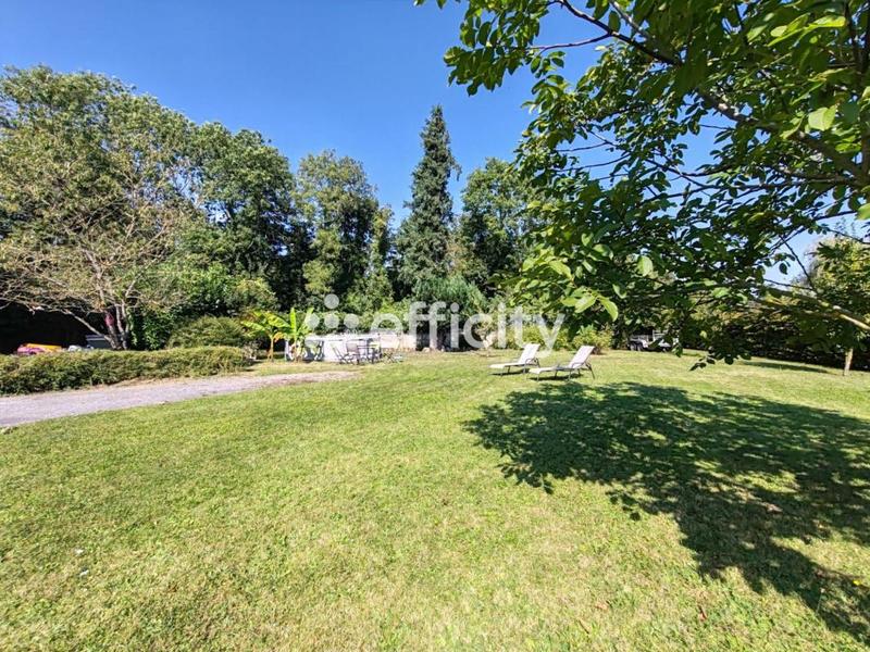 Maison - 160 m² - 6 pièces