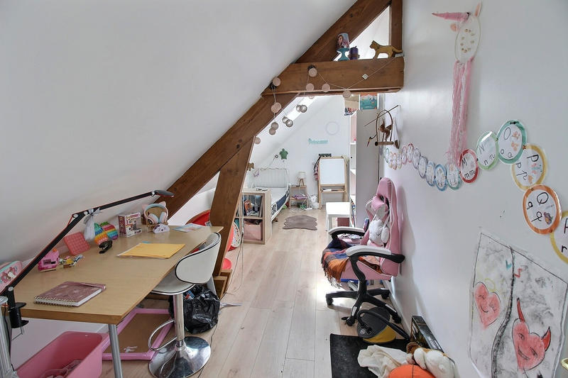 Maison - 121 m² - 5 pièces