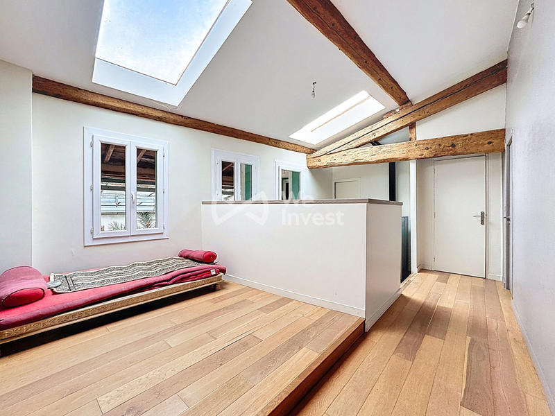 Villa - 273 m² - 7 pièces