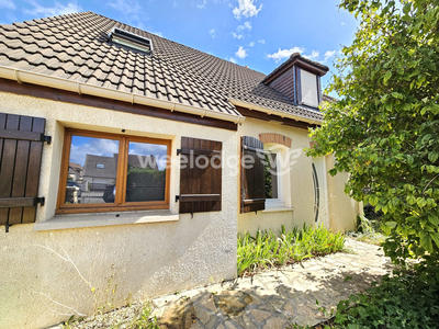 Maison - 95 m² - 6 pièces