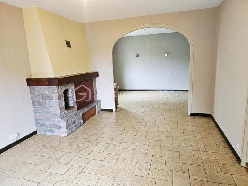 Maison traditionnelle - 140 m² - 6 pièces