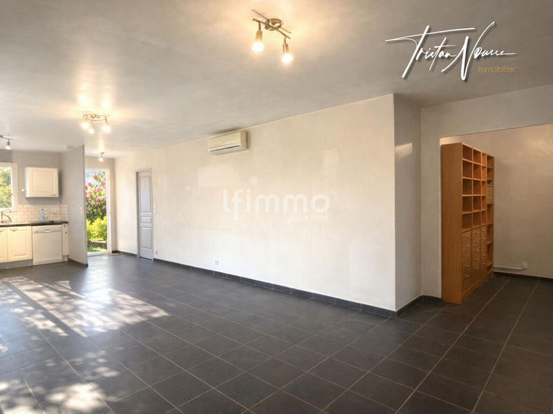 Maison - 95 m² - 4 pièces