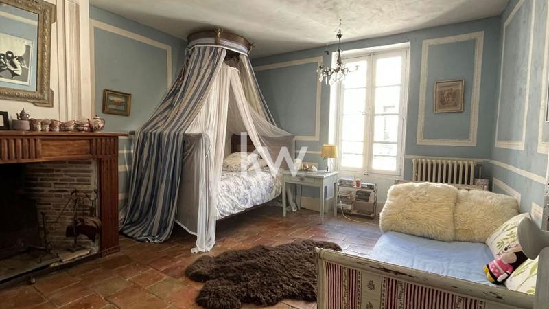 Maison de village - 200 m² - 8 pièces