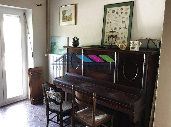 Maison - 172 m² - 10 pièces