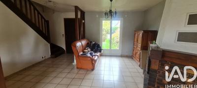 Maison - 90 m² - 6 pièces