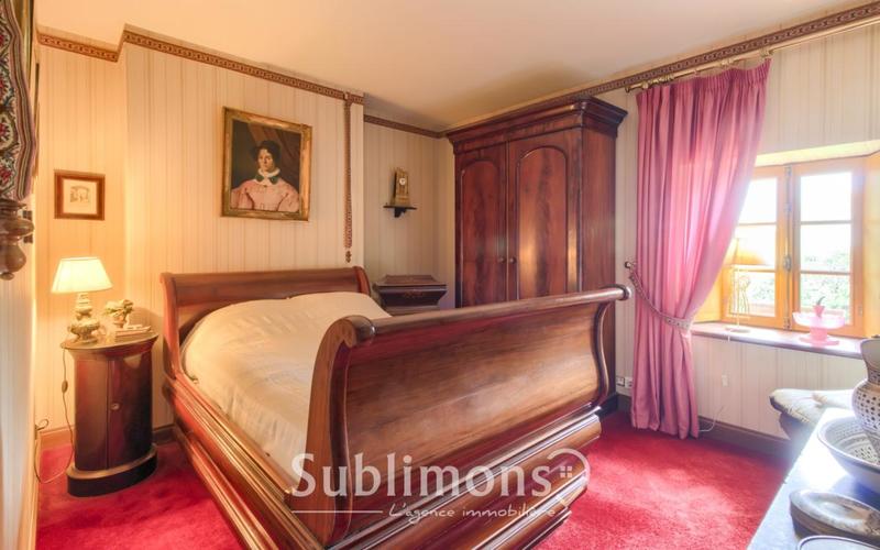 Maison ancienne - 200 m² - 8 pièces