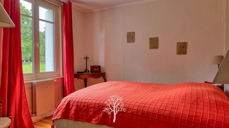 Château - 450 m² - 12 pièces