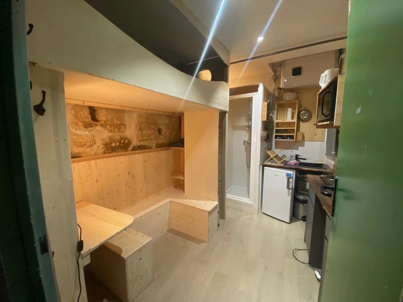 Appartement - 9 m² - 1 pièce