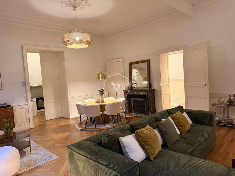 Appartement - 130 m² - 5 pièces