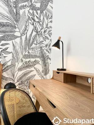 Chambre - 11 m² - 1 pièce