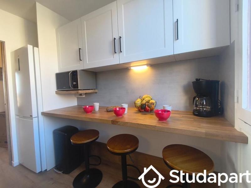 Chambre - 10 m² - 1 pièce