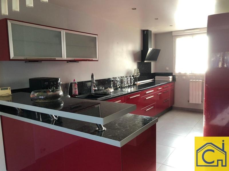 Maison - 138 m² - 6 pièces