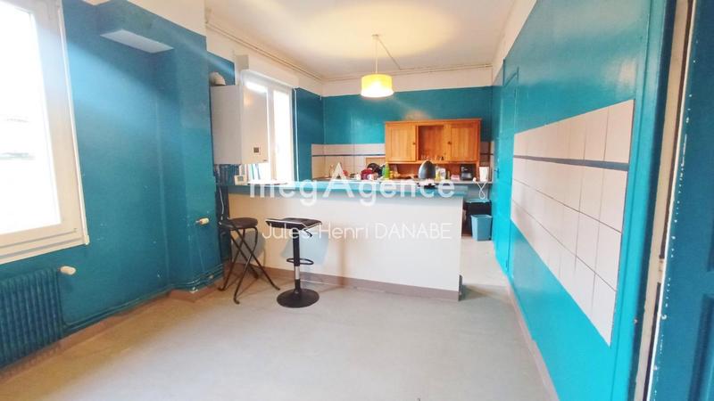 Maison - 180 m² - 7 pièces