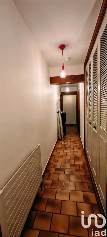 Maison - 287 m² - 12 pièces