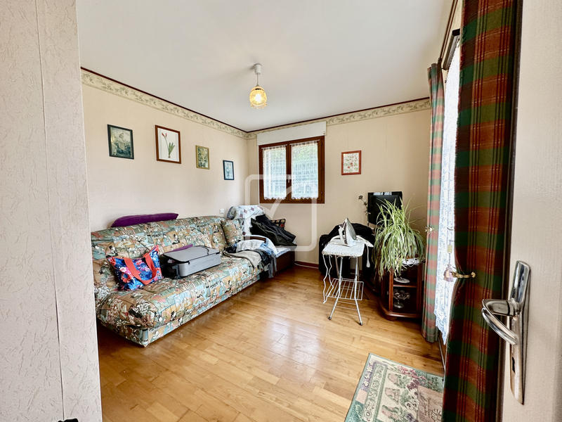 Maison - 130 m² - 7 pièces