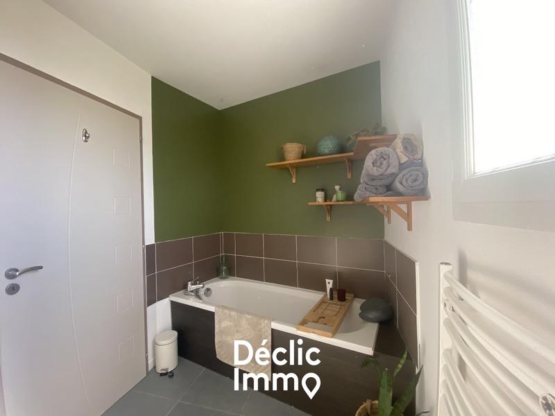 Maison contemporaine - 96 m² - 4 pièces