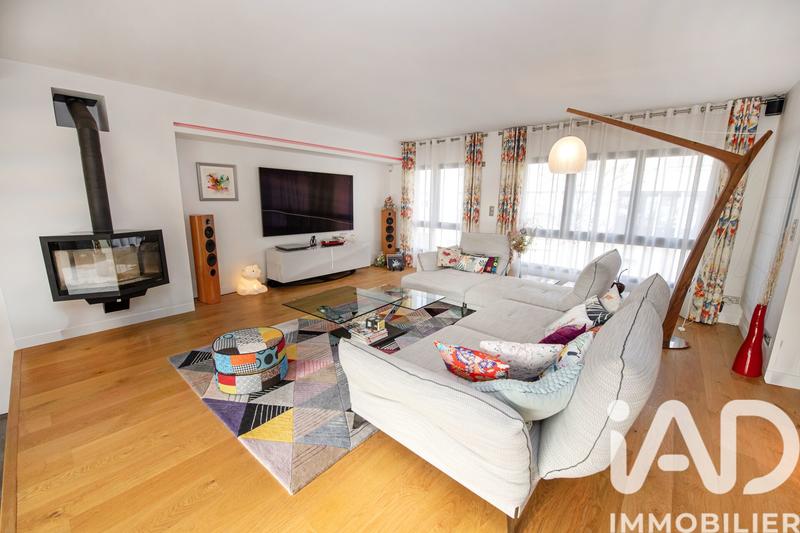 Maison de ville - 296 m² - 9 pièces