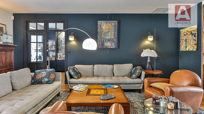 Maison - 185 m² - 6 pièces