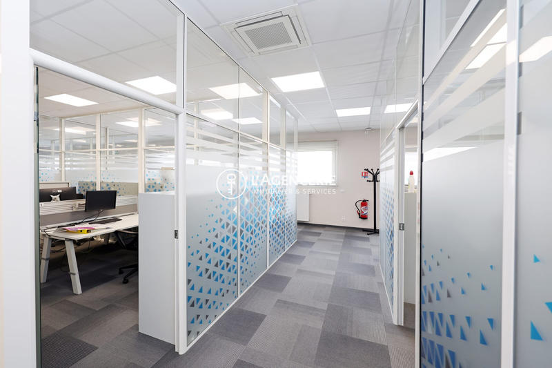 Bureau - 270 m²