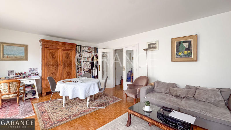 Appartement - 85 m² - 4 pièces