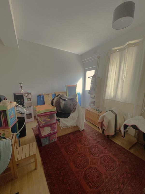 Maison - 278 m² - 10 pièces