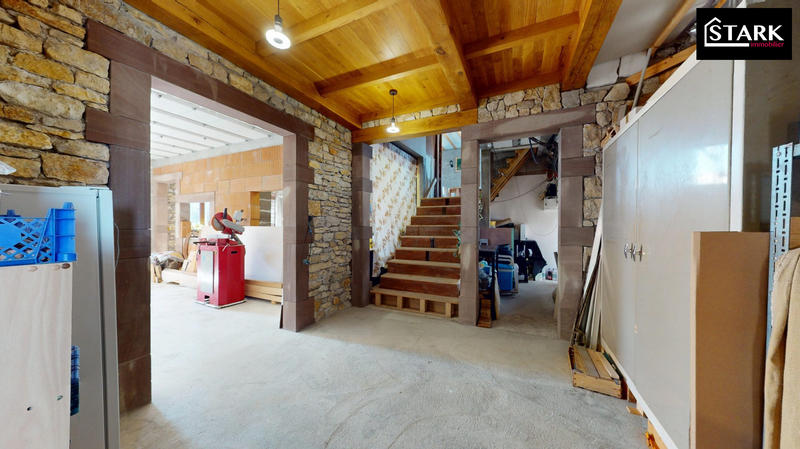 Maison ancienne - 193 m² - 7 pièces