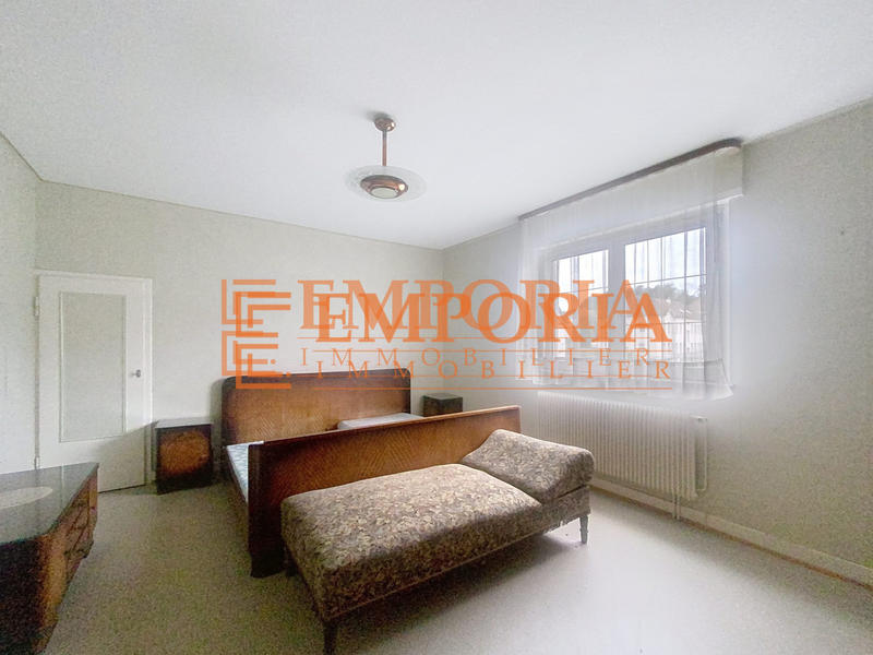 Maison traditionnelle - 156 m² - 6 pièces