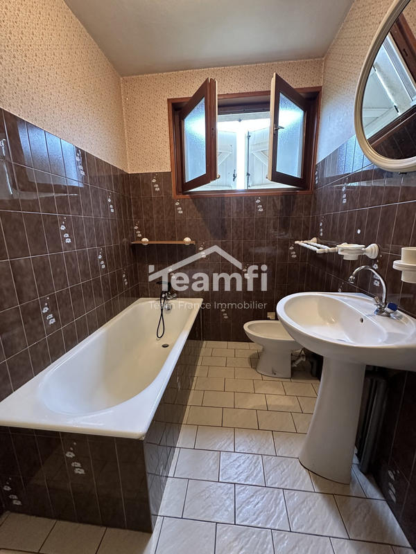 Maison - 110 m² - 5 pièces