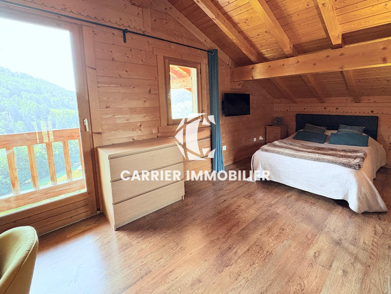 Châlet - 205 m² - 12 pièces