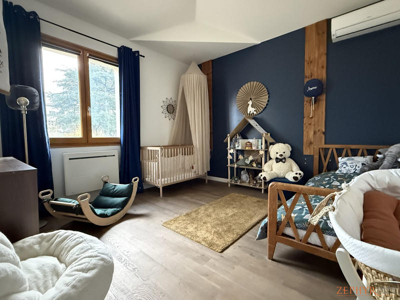 Maison contemporaine - 183 m² - 7 pièces