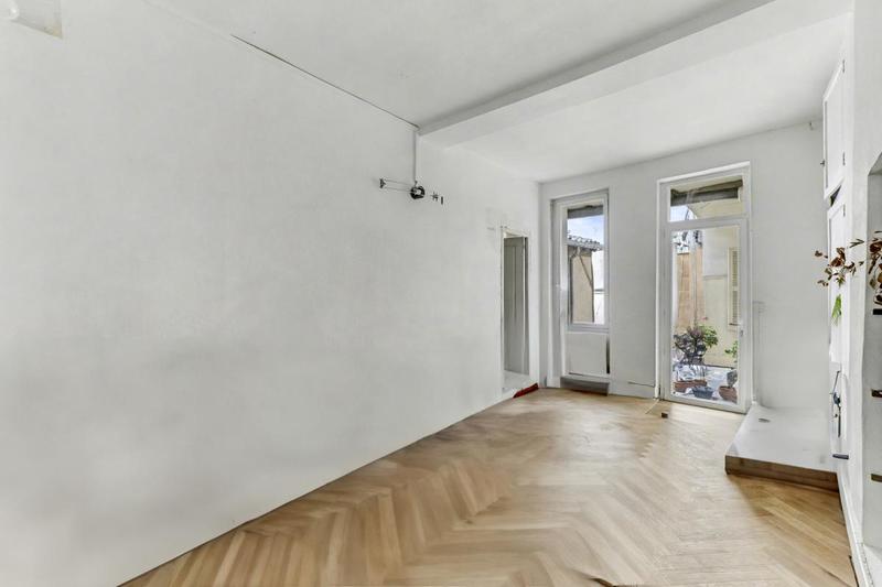 Appartement - 93 m² - 4 pièces