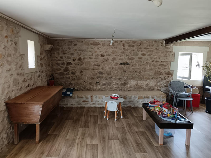 Maison - 182 m² - 6 pièces