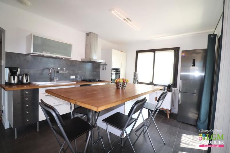 Maison - 173 m² - 7 pièces